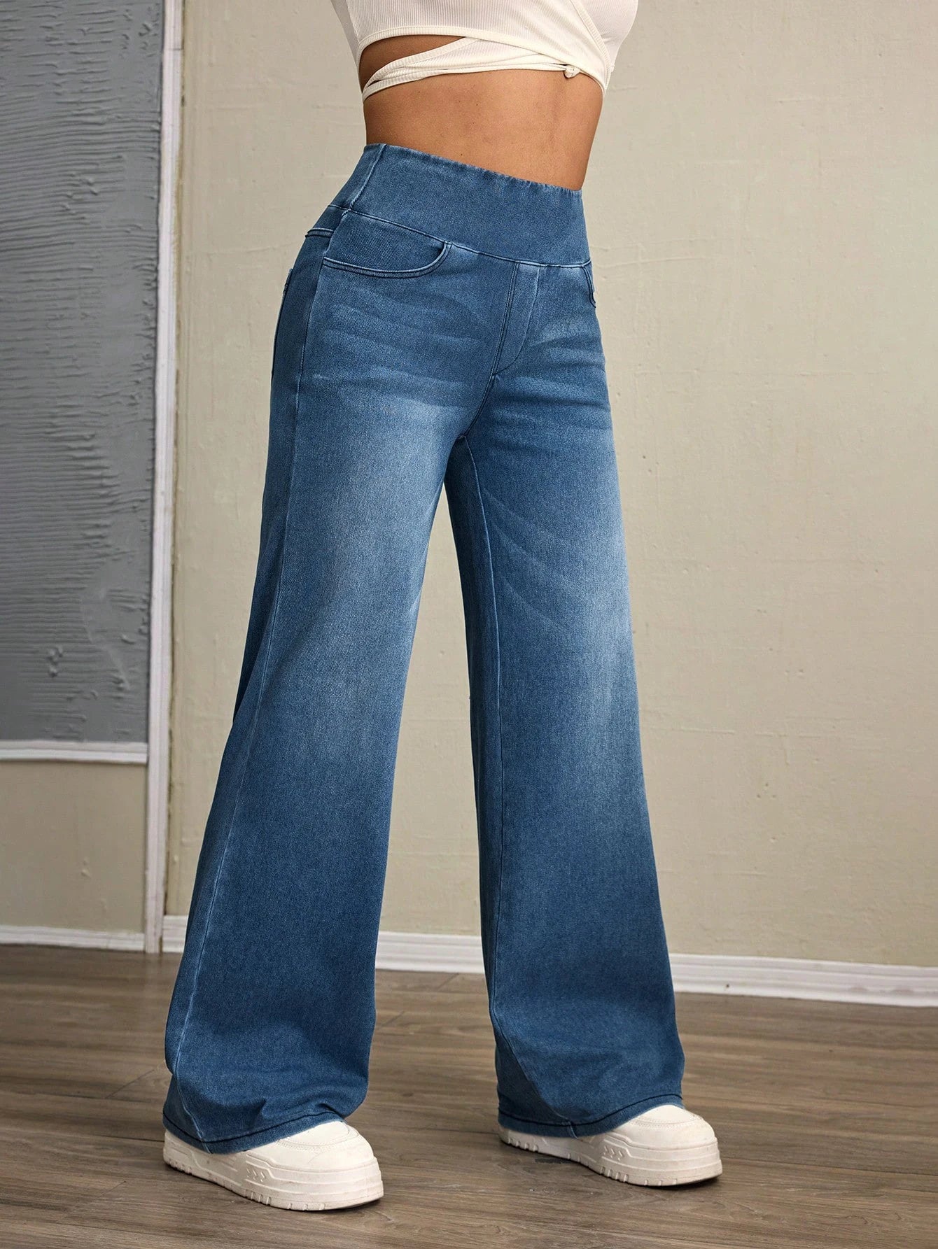 Verani High-Rise Stretch Flared Denim Pants